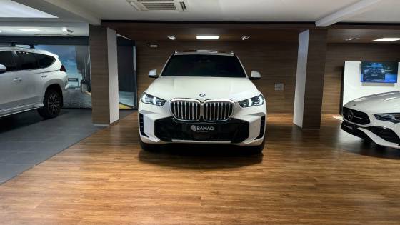 BMW X5 3.0 I6 TURBO HÍBRIDO XDRIVE50E M SPORT AUTOMÁTICO